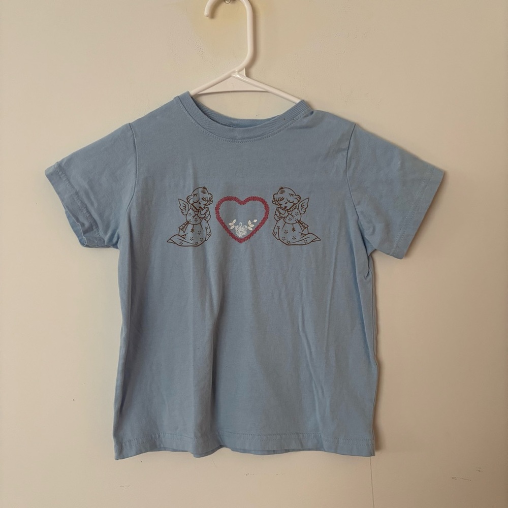 rabbit skins light blue cherub angel heart cropped graphic tee shirt🩵